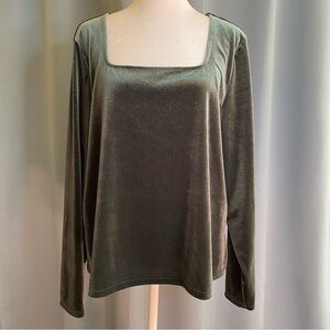 NWT Old Navy Green Velvet Top Womens Holiday Christmas Minimalist Party Size XXL